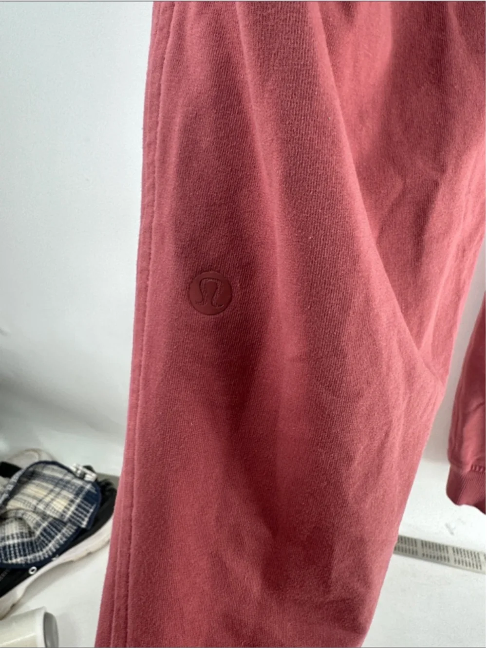 Lululemon Scuba High-Rise French Terry Jogger smoky red lounge wear gym sz 14